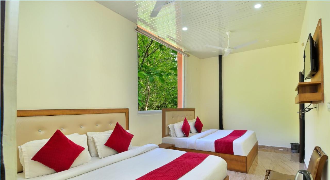 Hotel Bliss Valley Dharamshala - Beautiful View Of Mountains From Rooms المظهر الخارجي الصورة